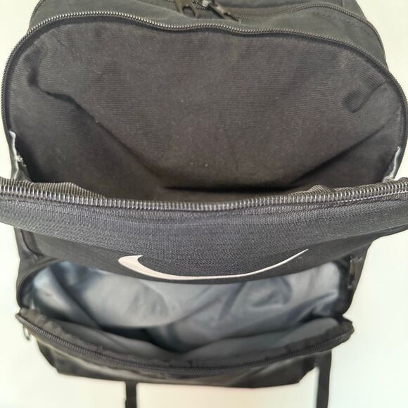Nike Brasilia 9.5 Training XL Black Backpack